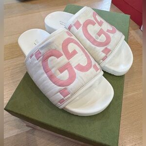 Gucci White & Pink GG Logo Slides size 37